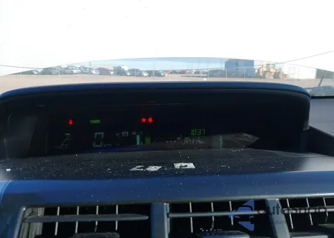 2014 Toyota Prius V Five из США, поврежденный, VIN JTDZN3EU2EJ013601